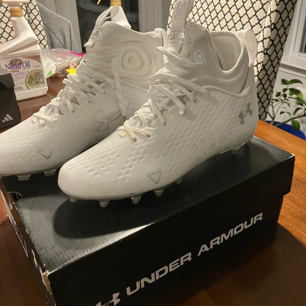 Under Armour Spotlight Lux 2.0 MC "White/Silver" Men's Football Cleat